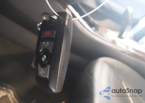 2015 BMW X3 xDrive28I z USA, uszkodzony, nr VIN 5UXWX9C50F0D57657